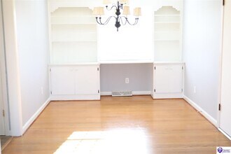 780 Highland Ave in Vine Grove, KY - Building Photo - Building Photo