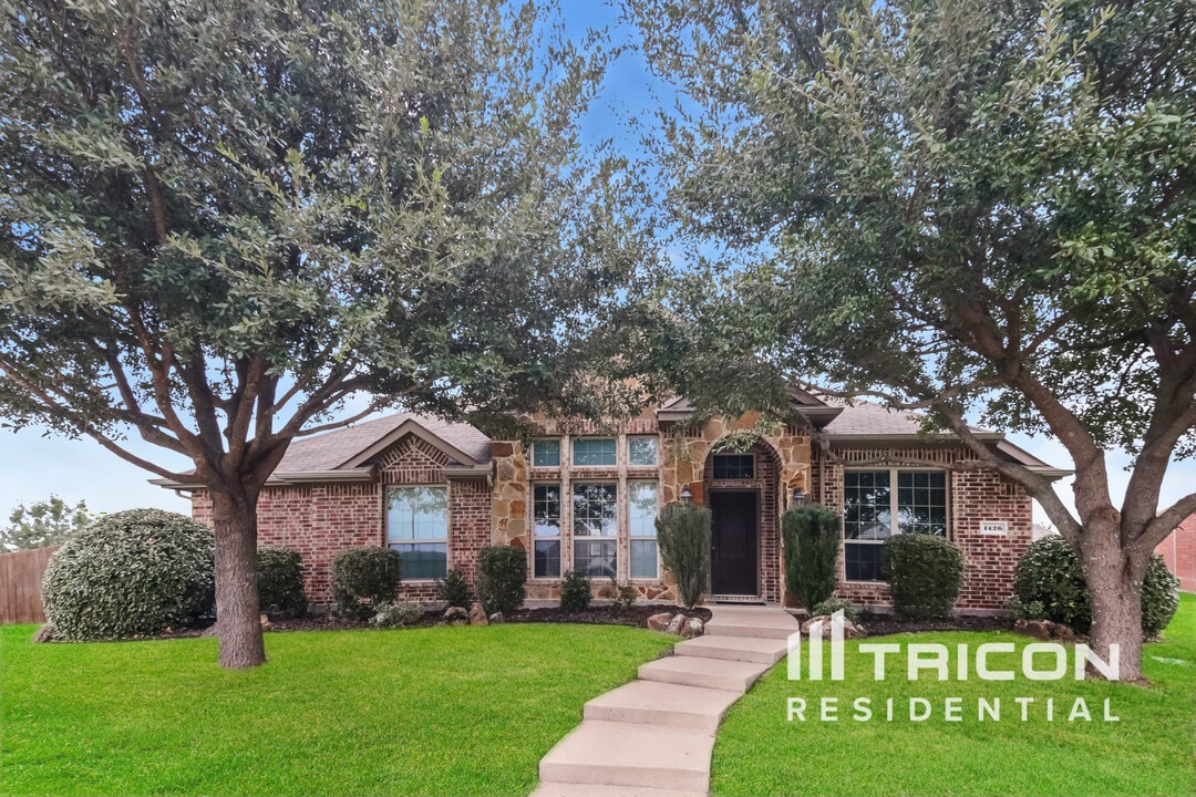 1426 Rapids Ct in Rockwall, TX - Building Photo