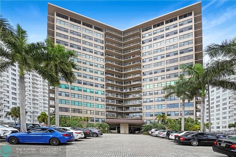 3800 Galt Ocean Dr in Fort Lauderdale, FL - Building Photo