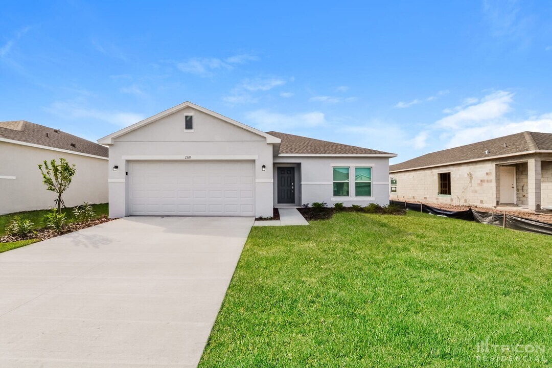268 Garnet Ave in Kissimmee, FL - Building Photo