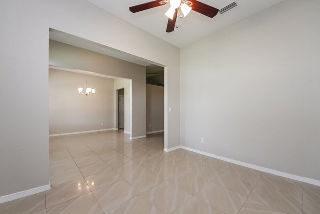 3209 Silverado Cir in Green Cove Springs, FL - Foto de edificio - Building Photo