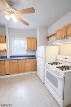 10 Vannatta St in Washington, NJ - Foto de edificio - Building Photo