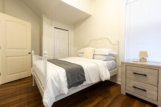 4374 W Pine Blvd in St. Louis, MO - Building Photo - Building Photo