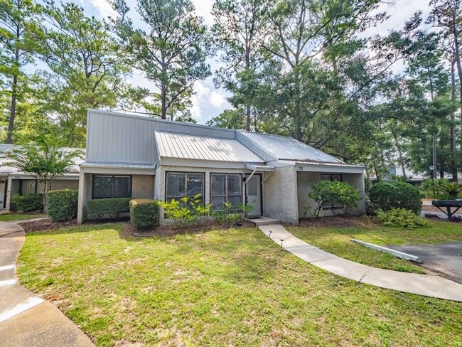 731 Deer Run Villas in St. Simons Island, GA - Building Photo - Building Photo