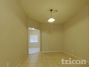 6613 W Miami St in Phoenix, AZ - Building Photo - Building Photo