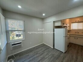 4228 Tenth St in Riverside, CA - Building Photo