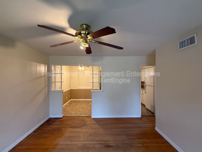 5417 NW 46th Terrace in Warr Acres, OK - Foto de edificio - Building Photo