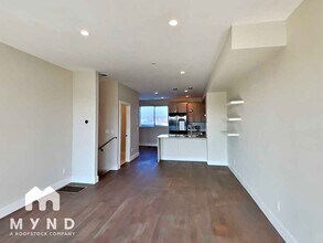 3103 35th Ave in Oakland, CA - Building Photo - Building Photo