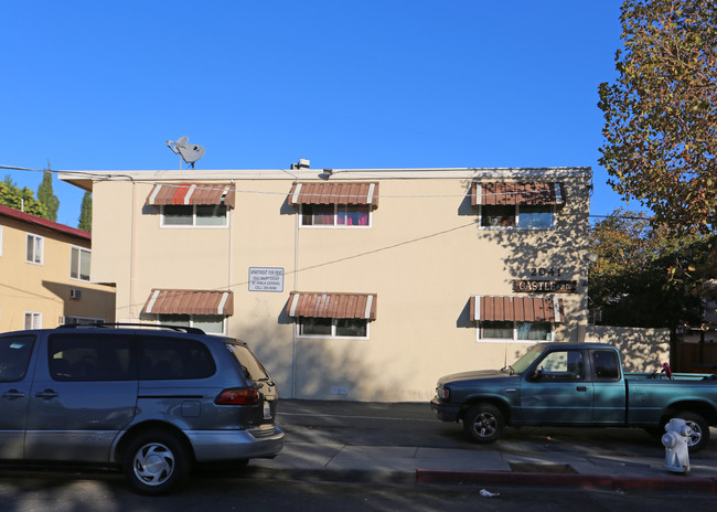 2041 Riley Ct in Concord, CA - Foto de edificio - Building Photo