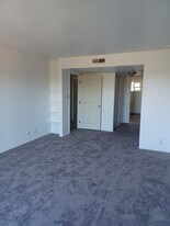922 Hill St in Belmont, CA - Building Photo
