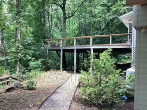 197 Maney Branch Rd in Weaverville, NC - Building Photo - Building Photo