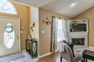 2506 Golden Park Ln in Tallahassee, FL - Building Photo - Building Photo