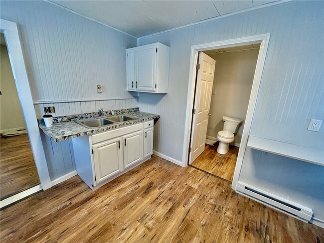 property at 113 W Main St