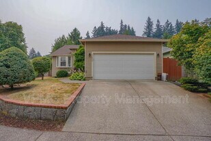 8537 NE 15th St in Vancouver, WA - Building Photo