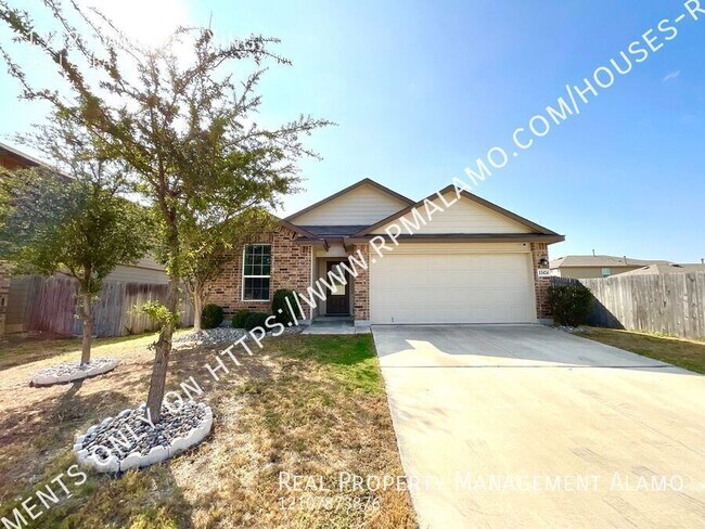 13424 Whisper Xing in San Antonio, TX - Building Photo - Building Photo