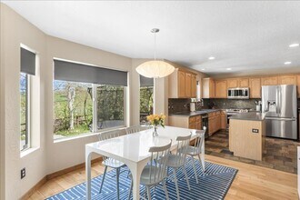 951 Mountain Willow Ln in Park City, UT - Building Photo - Building Photo