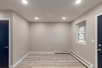 Westar Apartments in Vernon, CT - Building Photo - Interior Photo