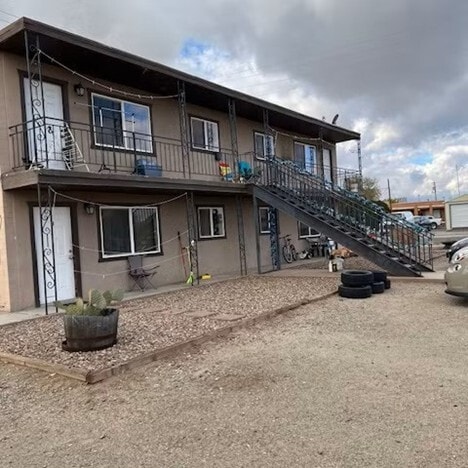 property at 175 S Tucson Ave