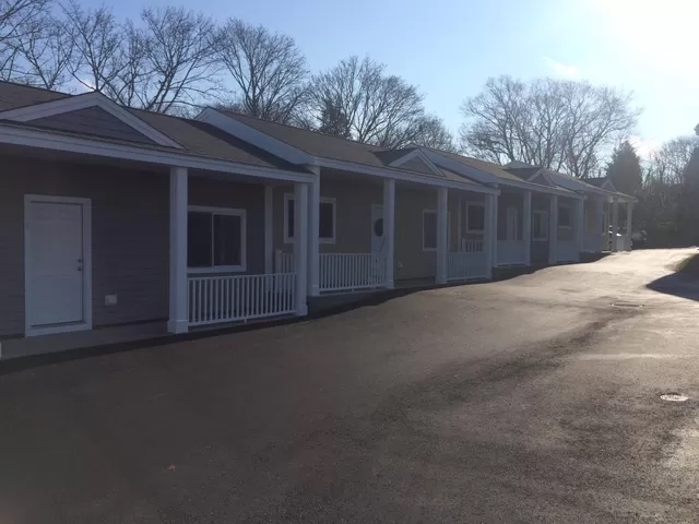 The Farmhouse Residences in Kingston, MA - Building Photo - Building Photo