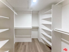 3003 3rd St in Santa Monica, CA - Building Photo - Building Photo