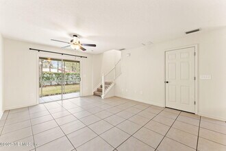 8550 Argyle Business Loop in Jacksonville, FL - Building Photo - Building Photo