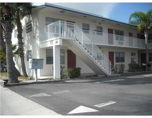 925 S K St in Lake Worth, FL - Building Photo