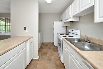 The Ashton in Birmingham, AL - Foto de edificio - Interior Photo