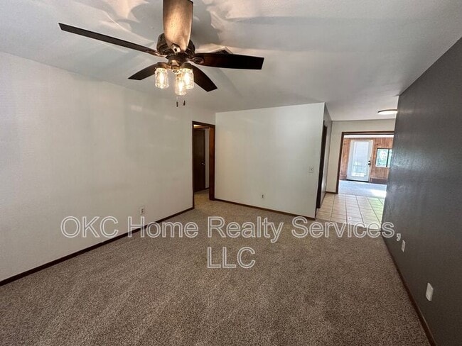 3112 Beechwood Dr in Del City, OK - Building Photo - Building Photo