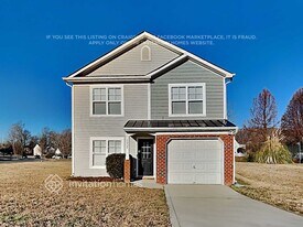 1422 Moondance Ln in Charlotte, NC - Building Photo