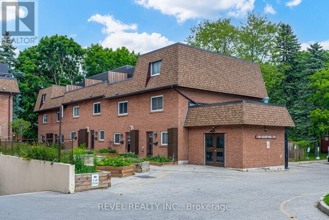 property at 20 Hainford St