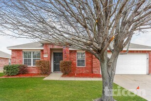 116 Independence Tr in Forney, TX - Building Photo