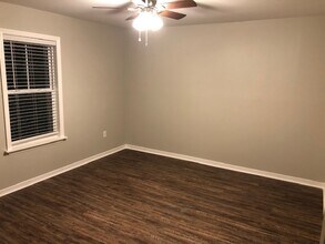 Baytree Ridge Apartments in Valdosta, GA - Foto de edificio - Building Photo