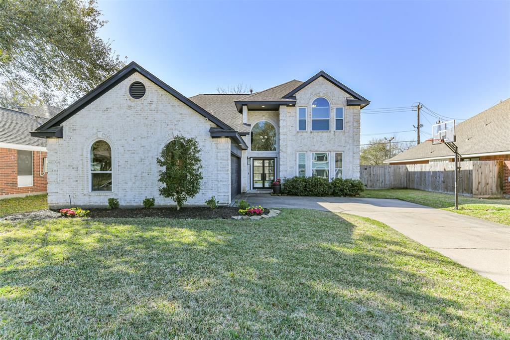 4003 Cypress Grove Ln in Houston, TX - Building Photo