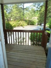 201 Cedarwood Ln in Carrboro, NC - Building Photo - Building Photo