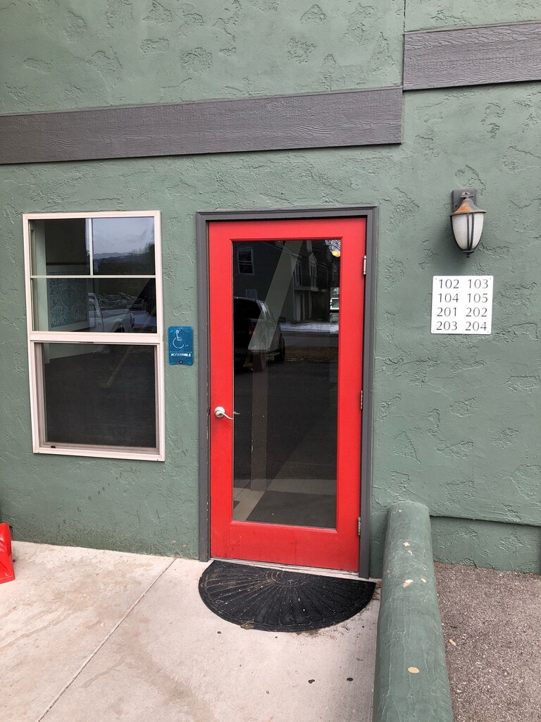 Red Table Apartments Gypsum, CO Apartments