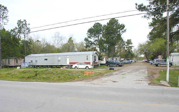 The Windfern Mobile Home Park in Houston, TX - Foto de edificio - Building Photo