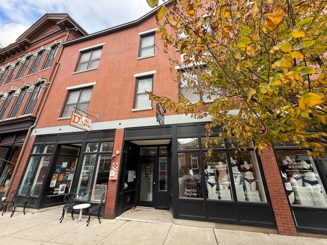 153 Water St