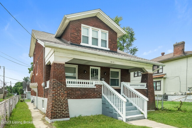 1812 W Gaulbert Ave in Louisville, KY - Building Photo - Building Photo