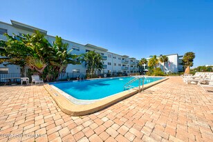 223 Columbia Dr in Cape Canaveral, FL - Building Photo