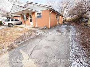 2420 Ulrich Ave in Dayton, OH - Building Photo - Building Photo