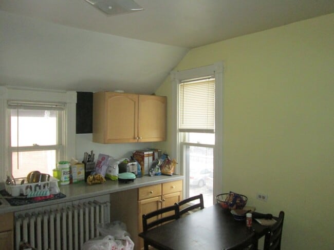 property at 1425 6th St SE