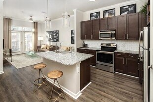 306 Ardmore Cir NW in Atlanta, GA - Building Photo