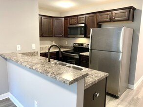 1728 Manning Dr in Clarksville, TN - Building Photo - Building Photo