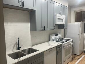 3655 N Troy St in Chicago, IL - Building Photo - Building Photo