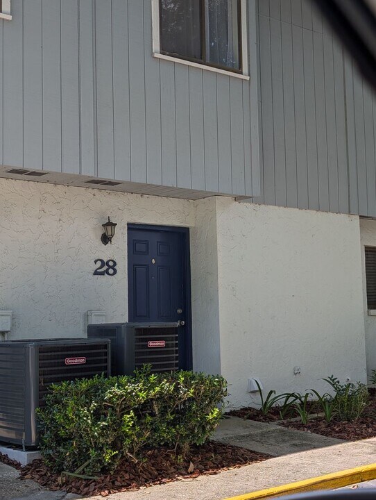 3600 SW 19th Ave in Gainesville, FL - Building Photo
