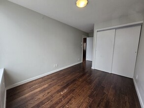 7117 Elmbridge Way in Richmond, BC - Building Photo - Building Photo