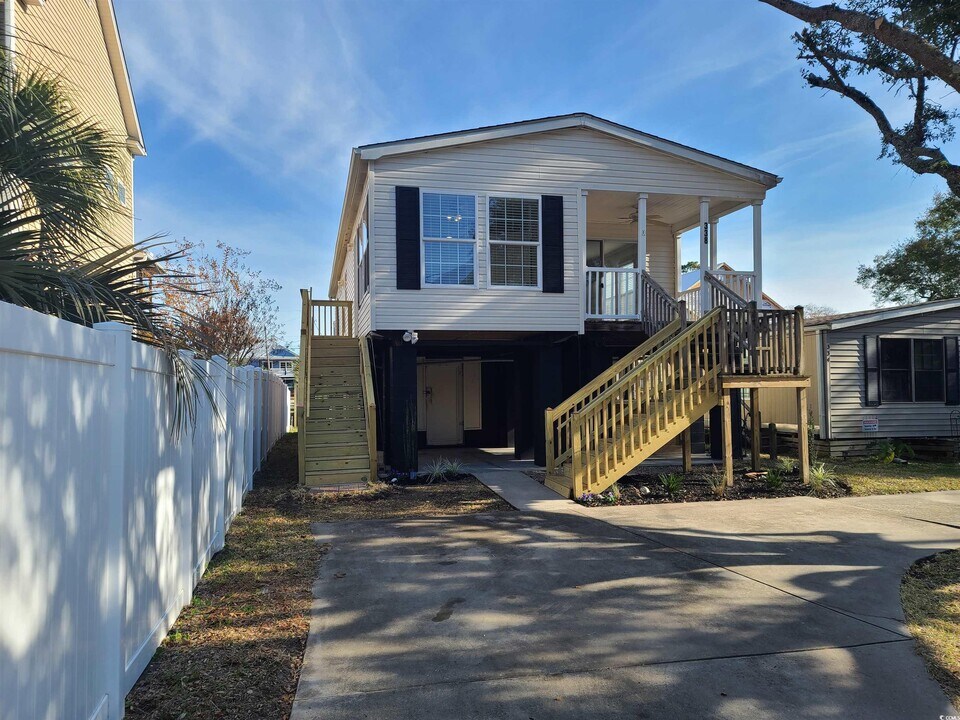 338 Vista Dr in Murrells Inlet, SC - Building Photo