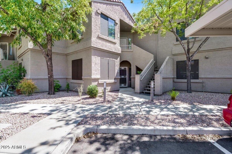 15252 N 100th St, Unit 2141 in Scottsdale, AZ - Building Photo