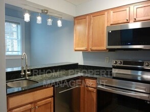 2855 Peachtree Rd NE in Atlanta, GA - Building Photo - Building Photo