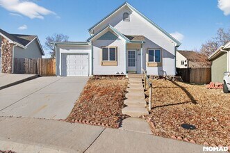 17465 E Plateau Dr in Aurora, CO - Building Photo - Building Photo